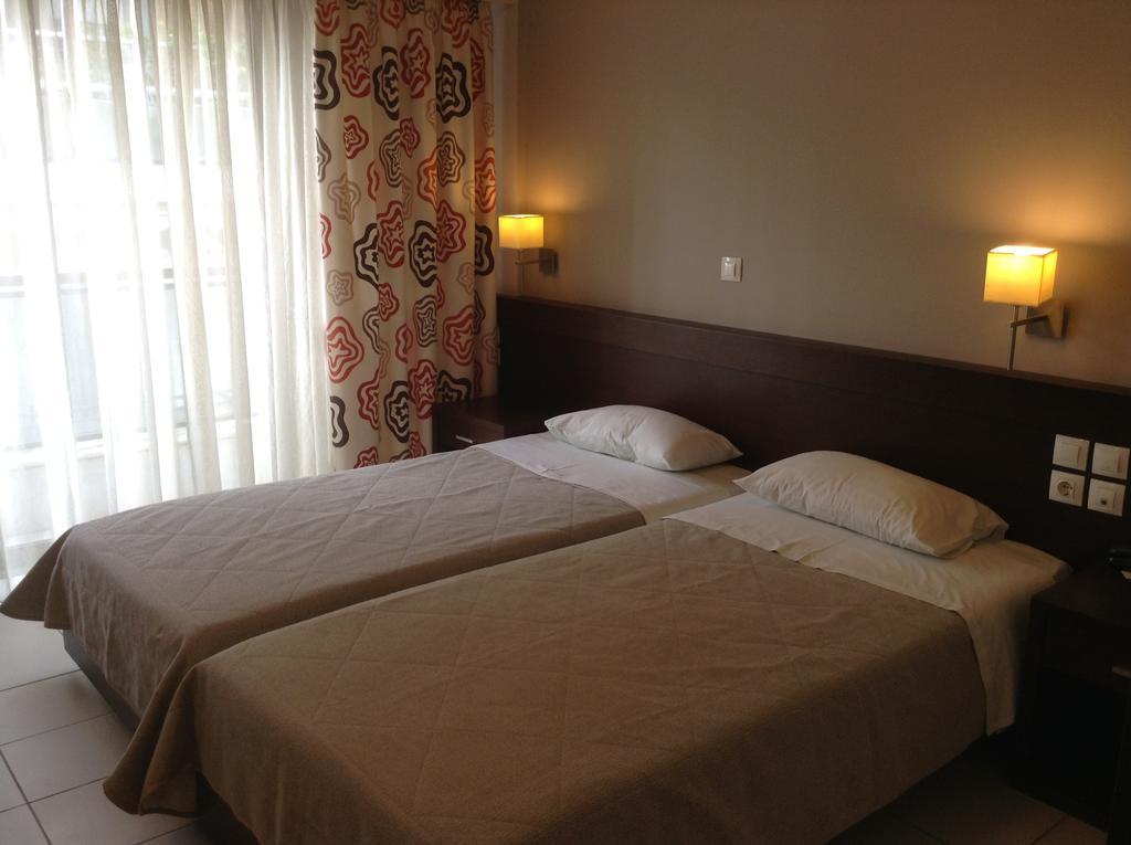 Hotel Electra Volos Phòng bức ảnh