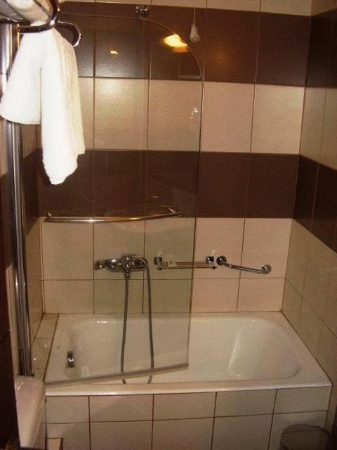 Hotel Electra Volos Phòng bức ảnh